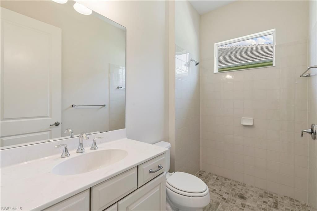 21539 Oaks Of Estero Cir, Estero, FL 33928 Photo