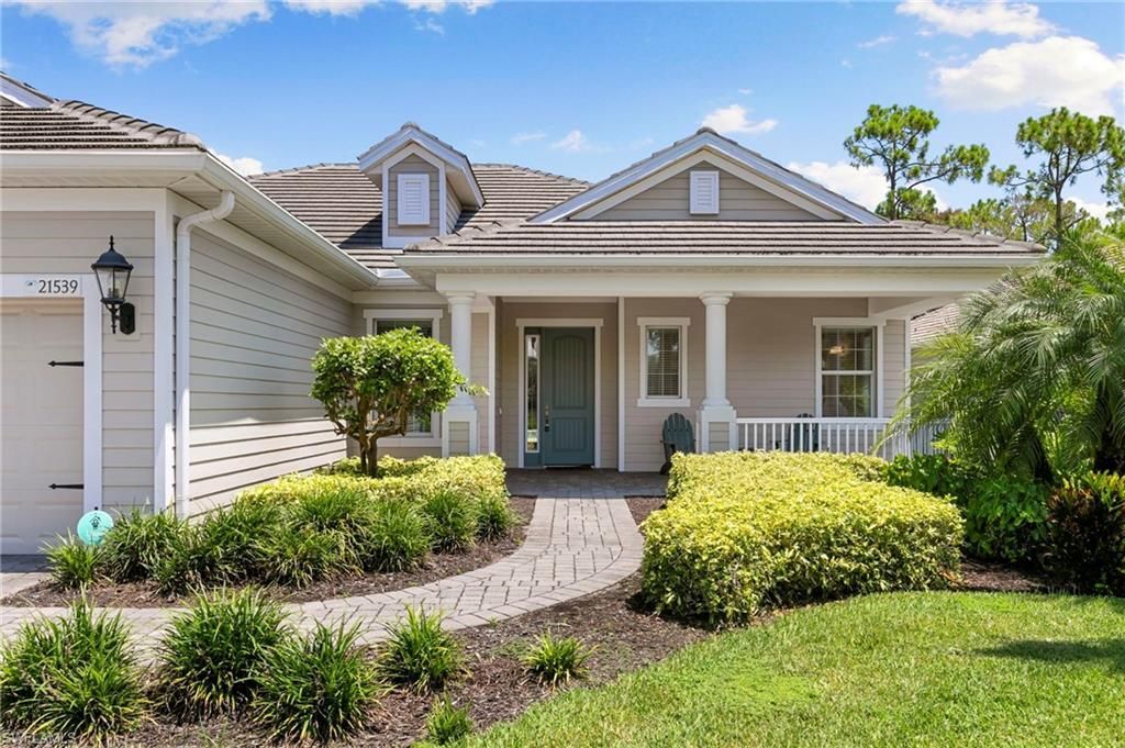 21539 Oaks Of Estero Cir, Estero, FL 33928 Photo