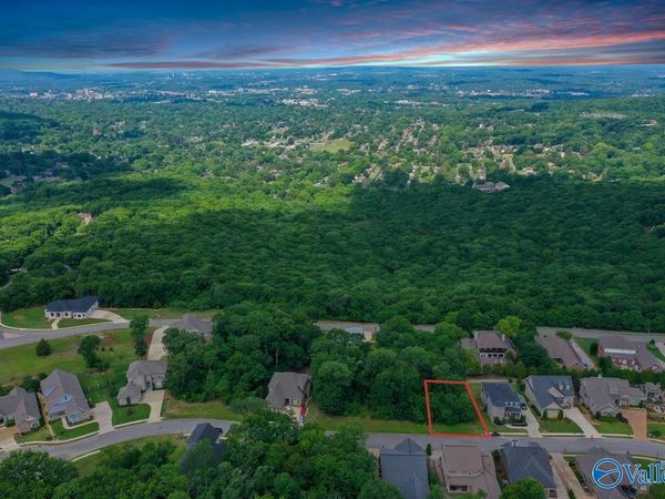 2819 Talon Circle, Huntsville, AL 35811