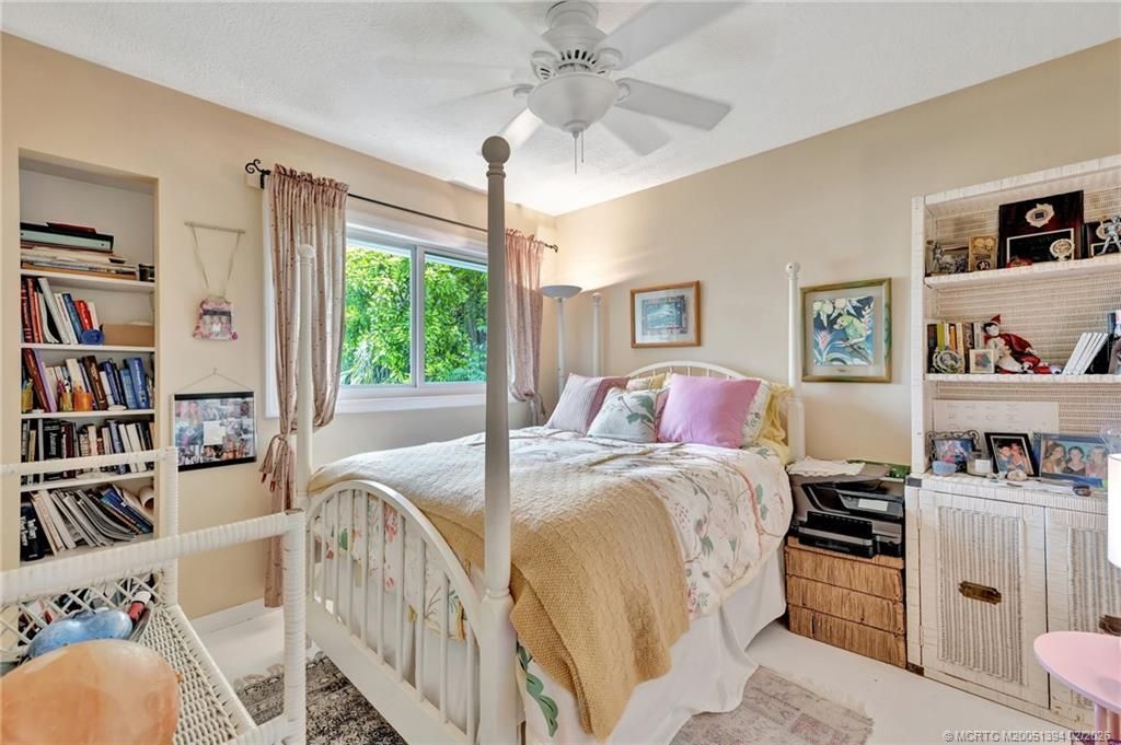 221 SE Coconut Avenue, Stuart, FL 34996 Photo