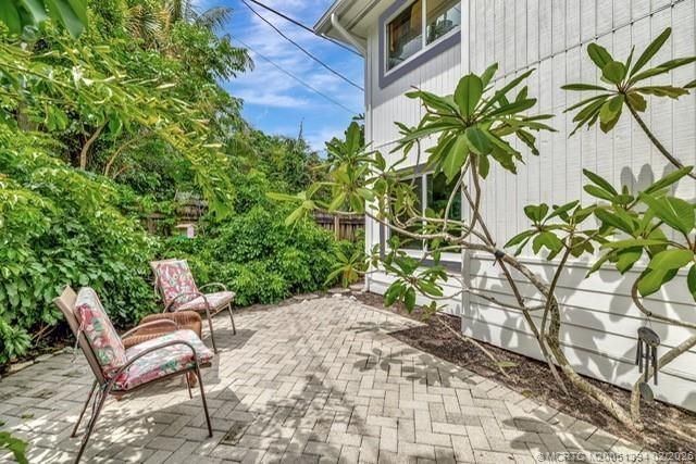 221 SE Coconut Avenue, Stuart, FL 34996 Photo