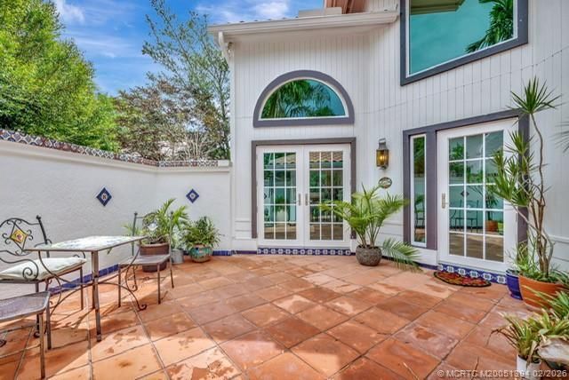 221 SE Coconut Avenue, Stuart, FL 34996 Photo