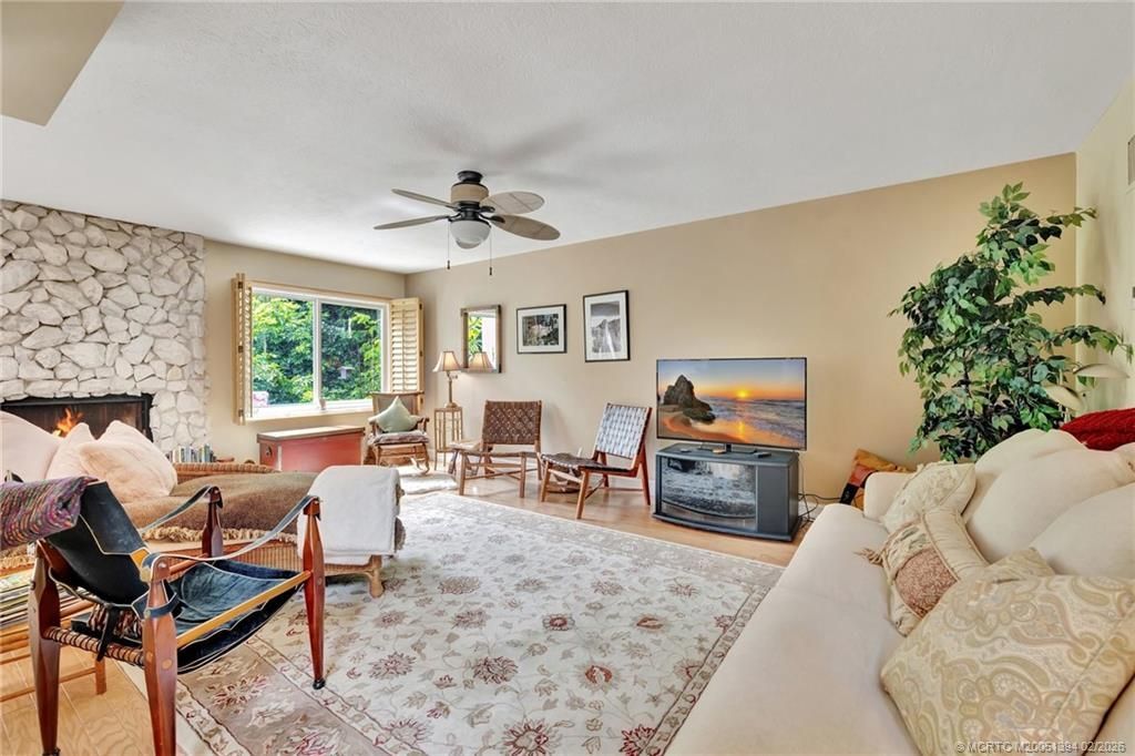 221 SE Coconut Avenue, Stuart, FL 34996 Photo