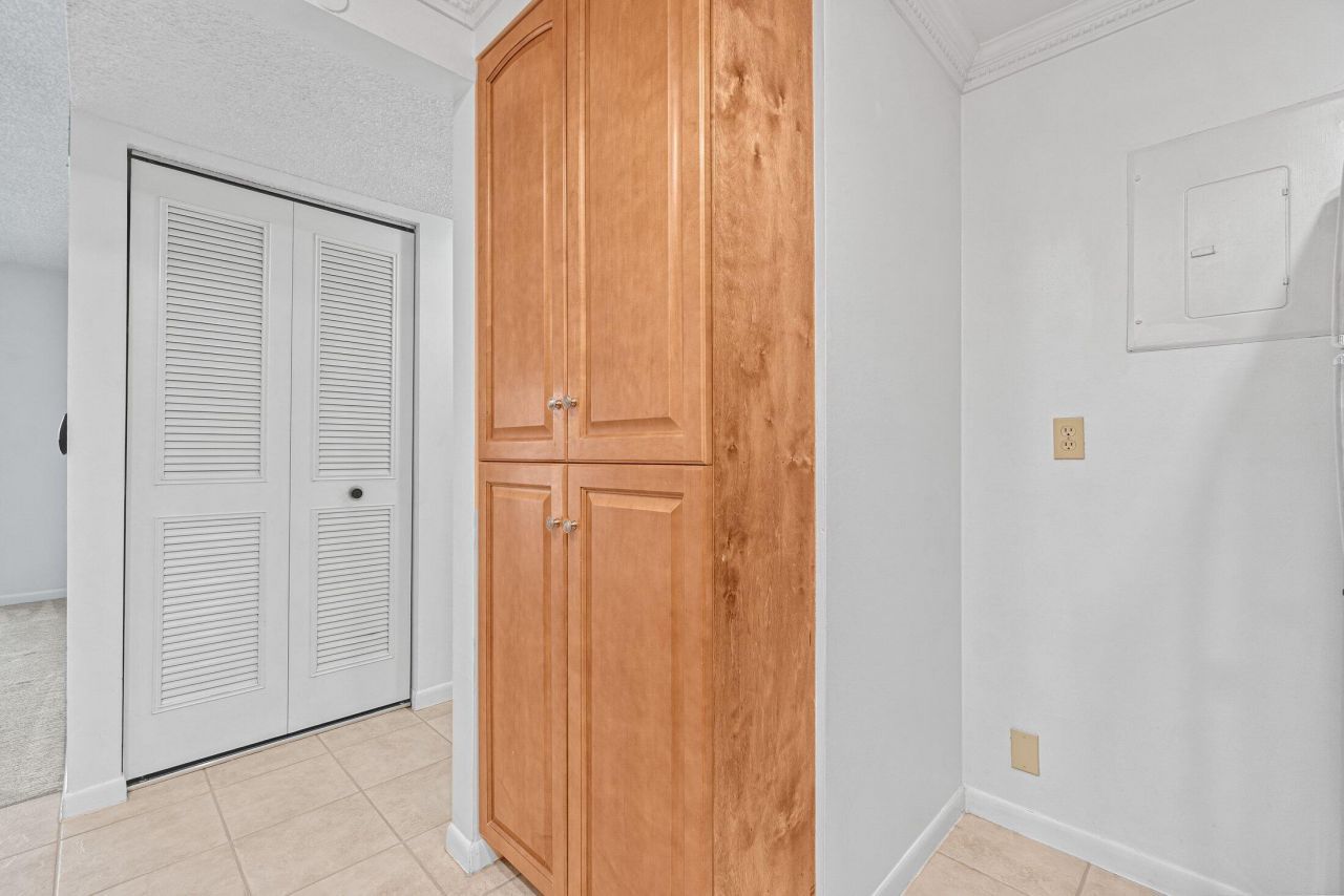 811 Sky Pine Way, Unit A2, Greenacres, FL 33415 Photo