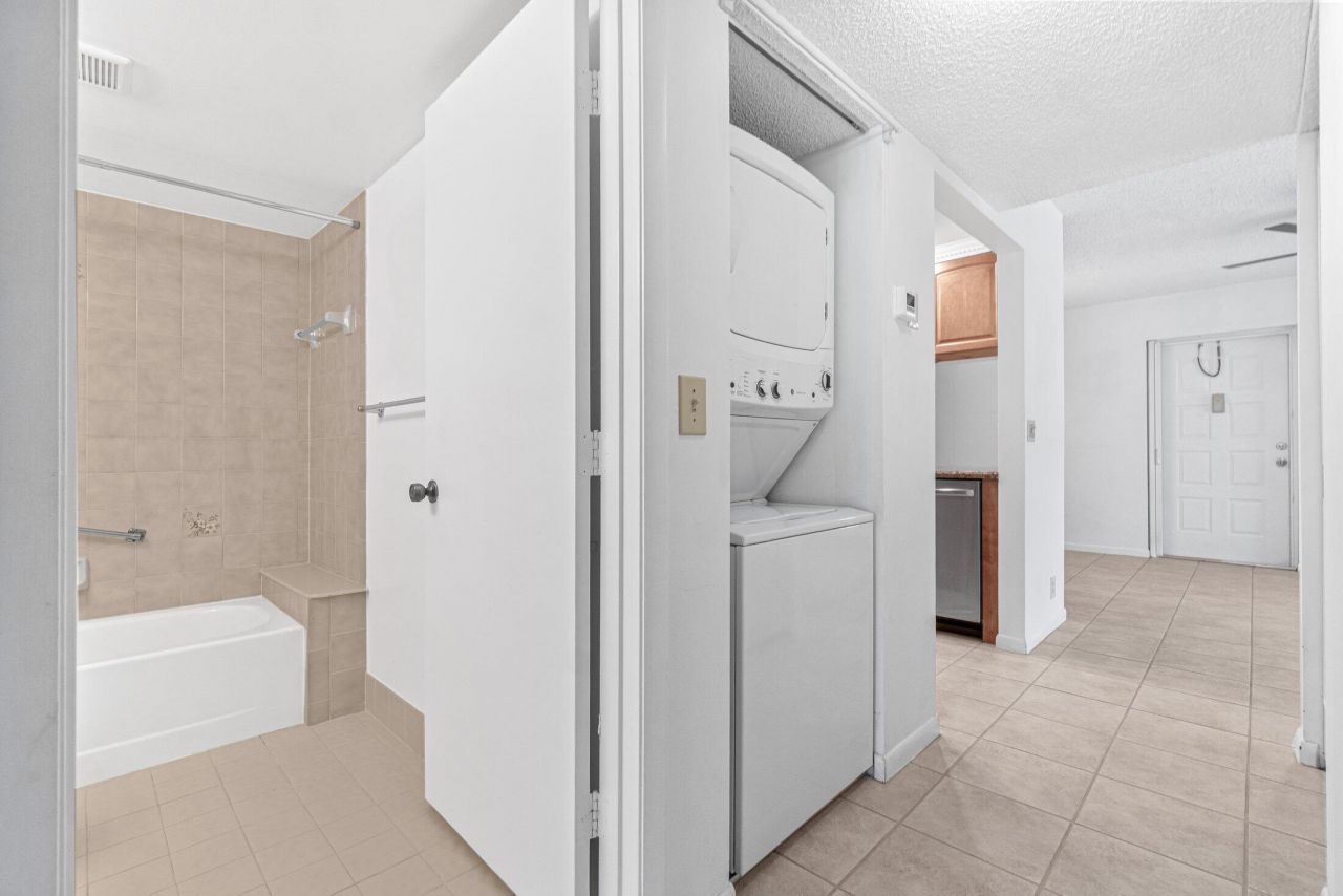 811 Sky Pine Way, Unit A2, Greenacres, FL 33415 Photo