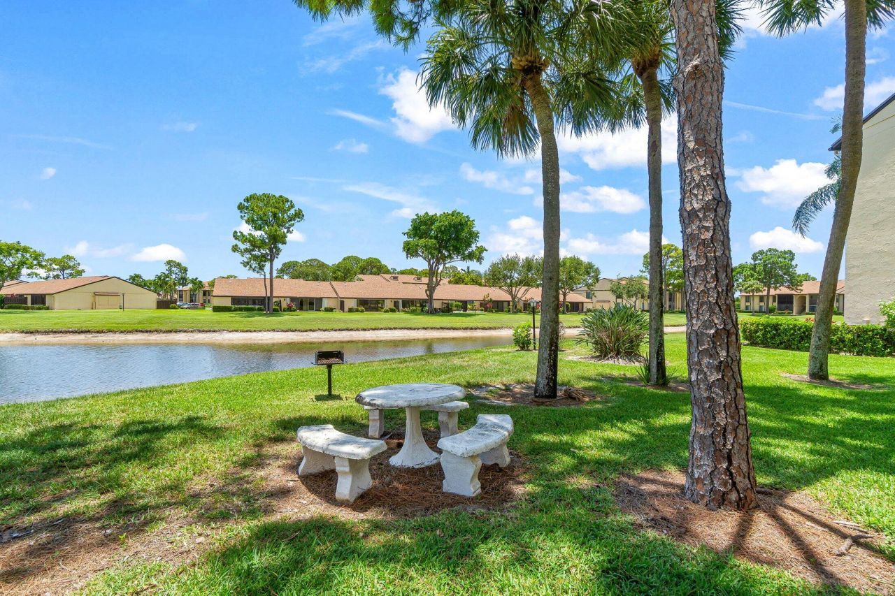 811 Sky Pine Way, Unit A2, Greenacres, FL 33415 Photo