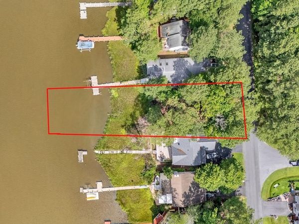 72 BOSTON DRIVE, OCEAN PINES, MD 21811