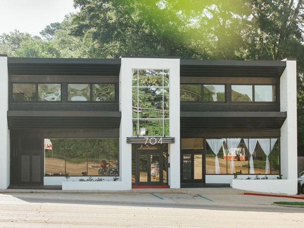 704 N Gloster St., Tupelo, MS 38804