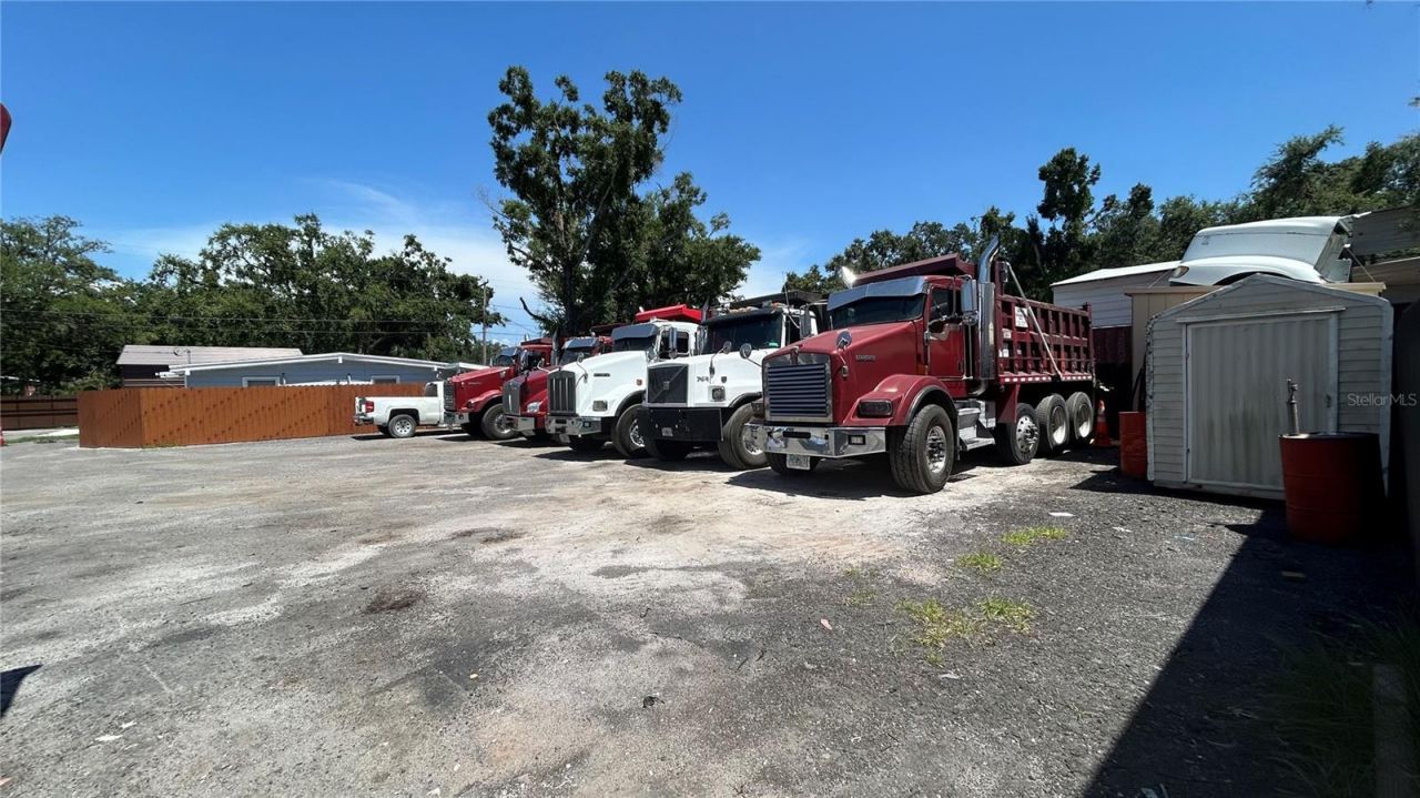 2001 S 51st Street, Tampa, FL 33619 Photo