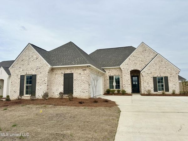 444 Aurora Circle, Canton, MS 39046
