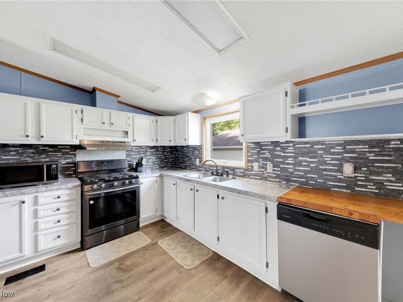 9005 Sandpiper Drive, Streetsboro, OH 44241 Photo 16