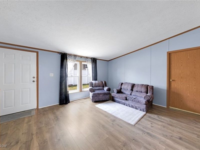 9005 Sandpiper Drive, Streetsboro, OH 44241 Photo 2