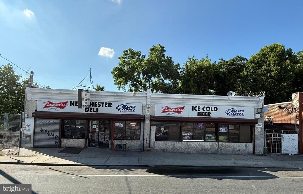 58 60 W 9TH STREET, CHESTER, PA 19013