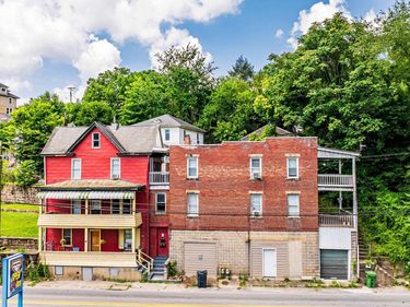220 & 222 E Brockway Avenue, Morgantown, WV 26505