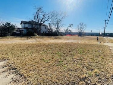 7905 Ivory Lane, Dallas, TX 75216