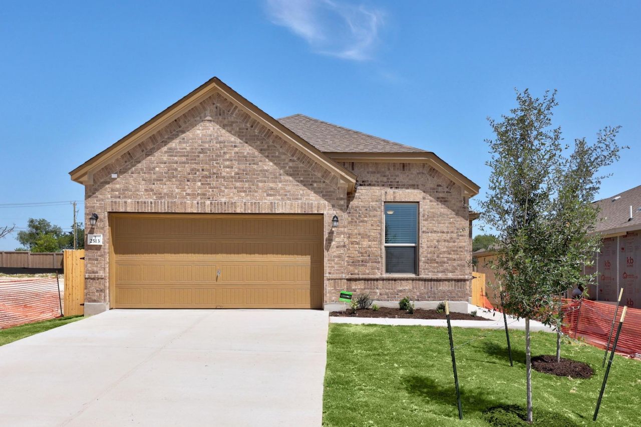 2513 Donna Olene Dr, Georgetown, TX 78628 Main Photo