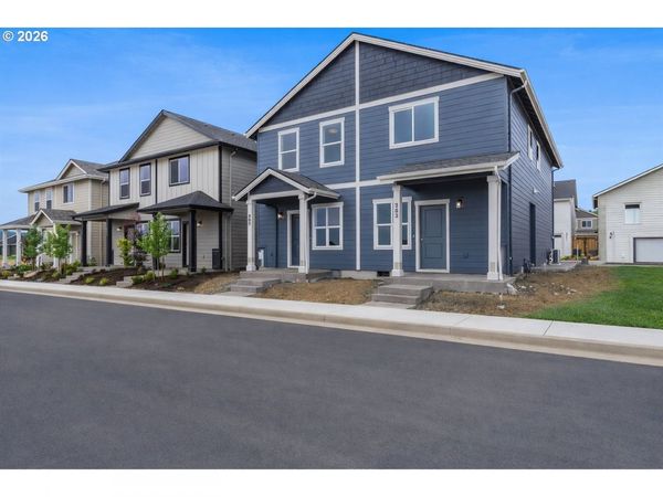 353 SE Kitzmiller DR, Dallas, OR 97338