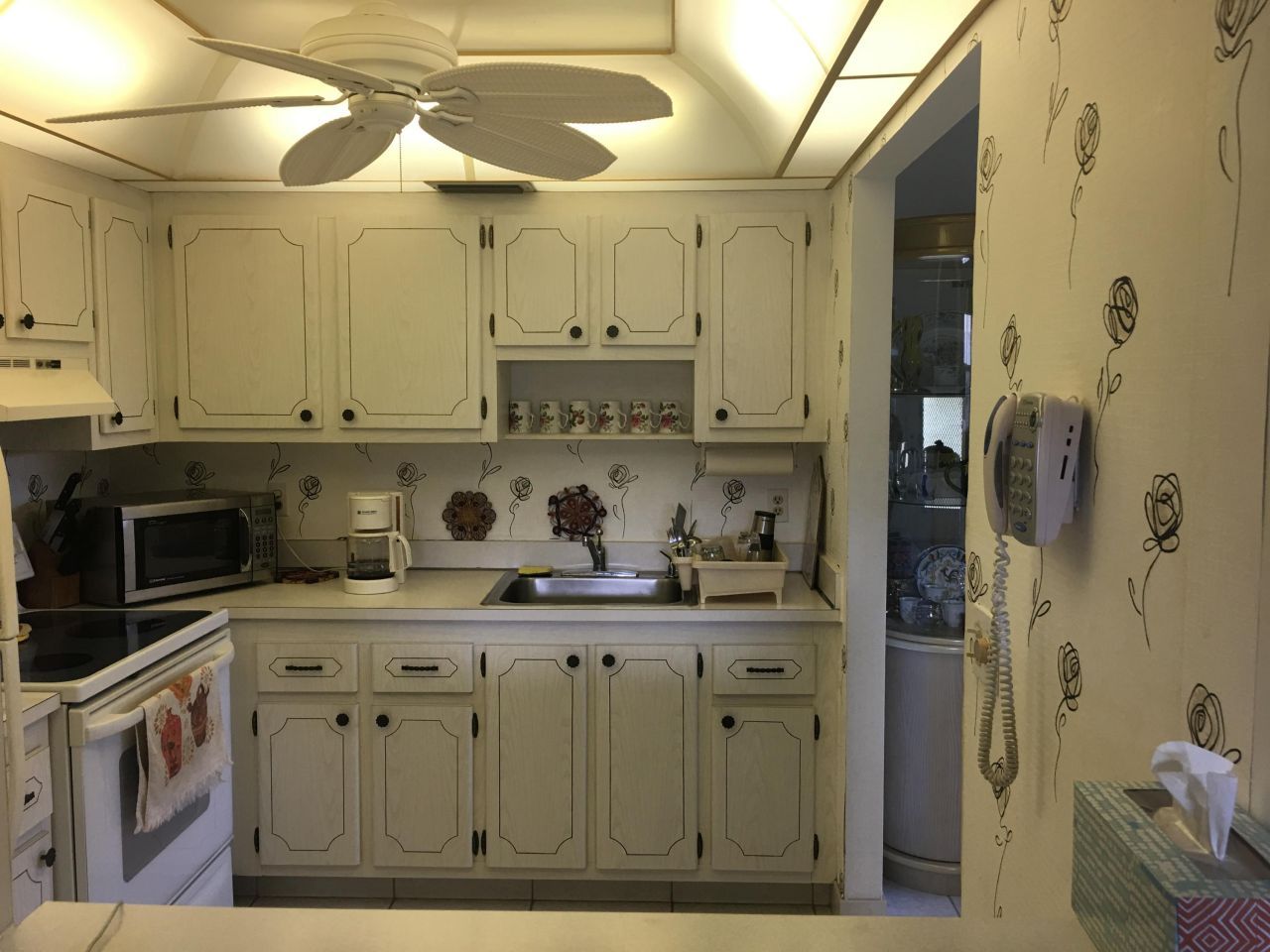 99 Saxony C, Delray Beach, FL 33446 Photo