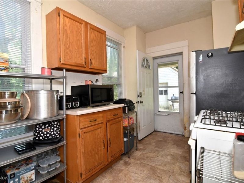 106 Logan Street, Bedford, OH 44146 Photo 10