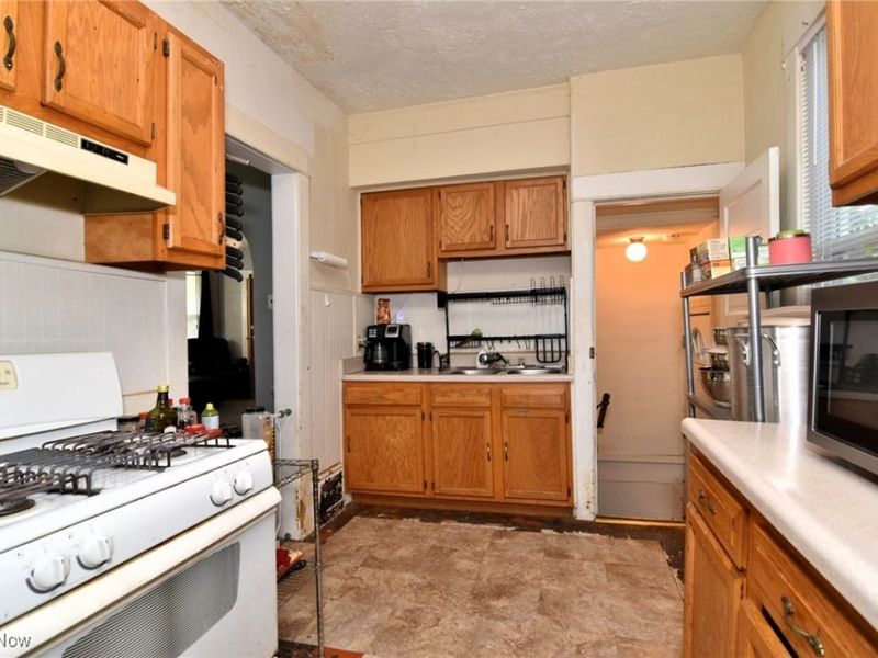 106 Logan Street, Bedford, OH 44146 Photo 11