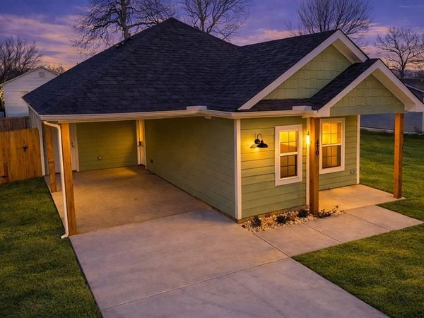 410 N Houston Avenue, Denison, TX 75021