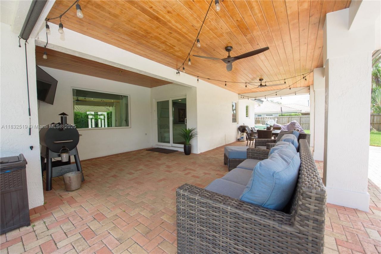 18740 SW 297th St, Homestead, FL 33030 Photo