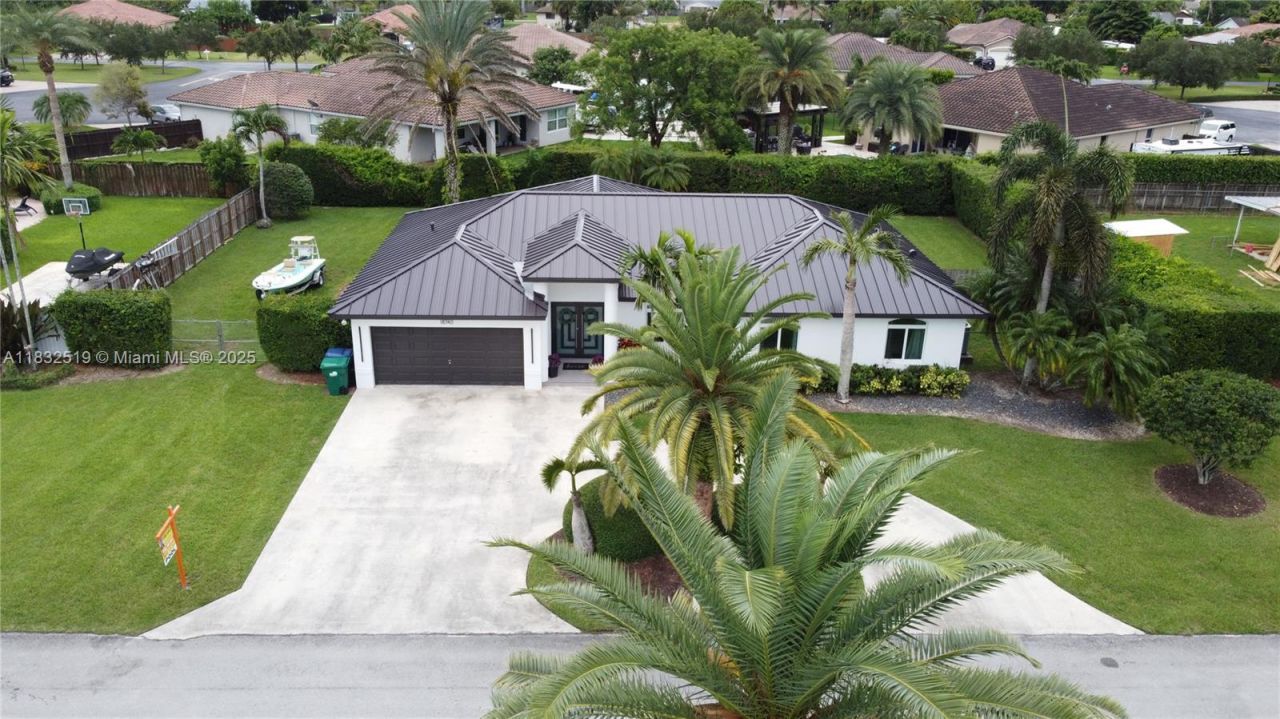 18740 SW 297th St, Homestead, FL 33030 Photo