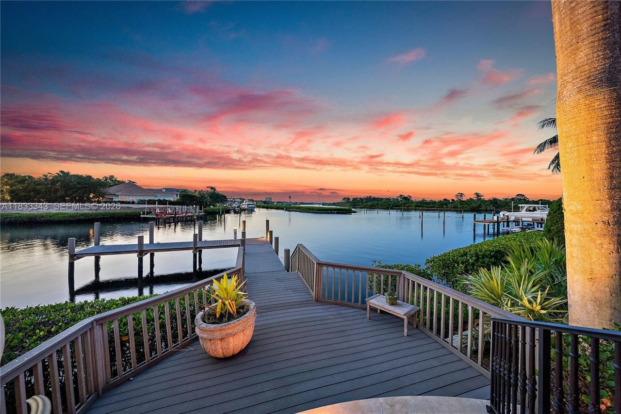 209 Commodore Dr, Jupiter, FL 33477 Photo