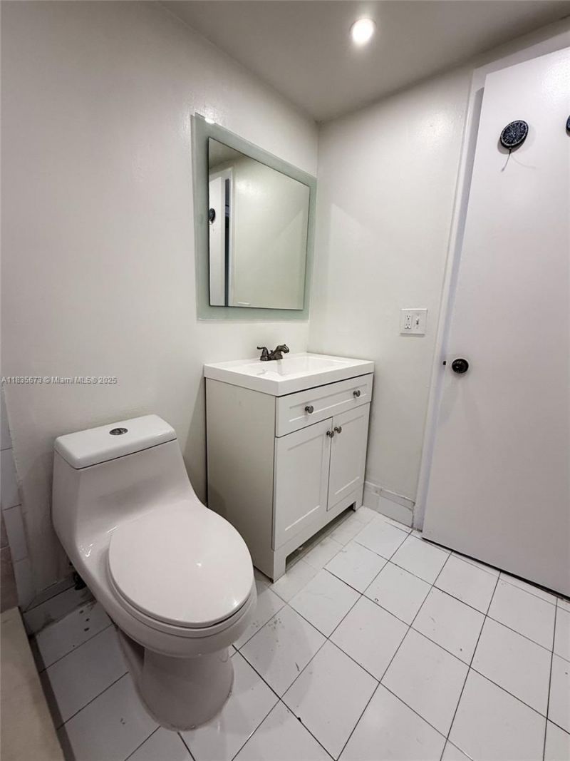 8650 SW 109th Ave, Unit 3-112, Miami, FL 33173 Photo