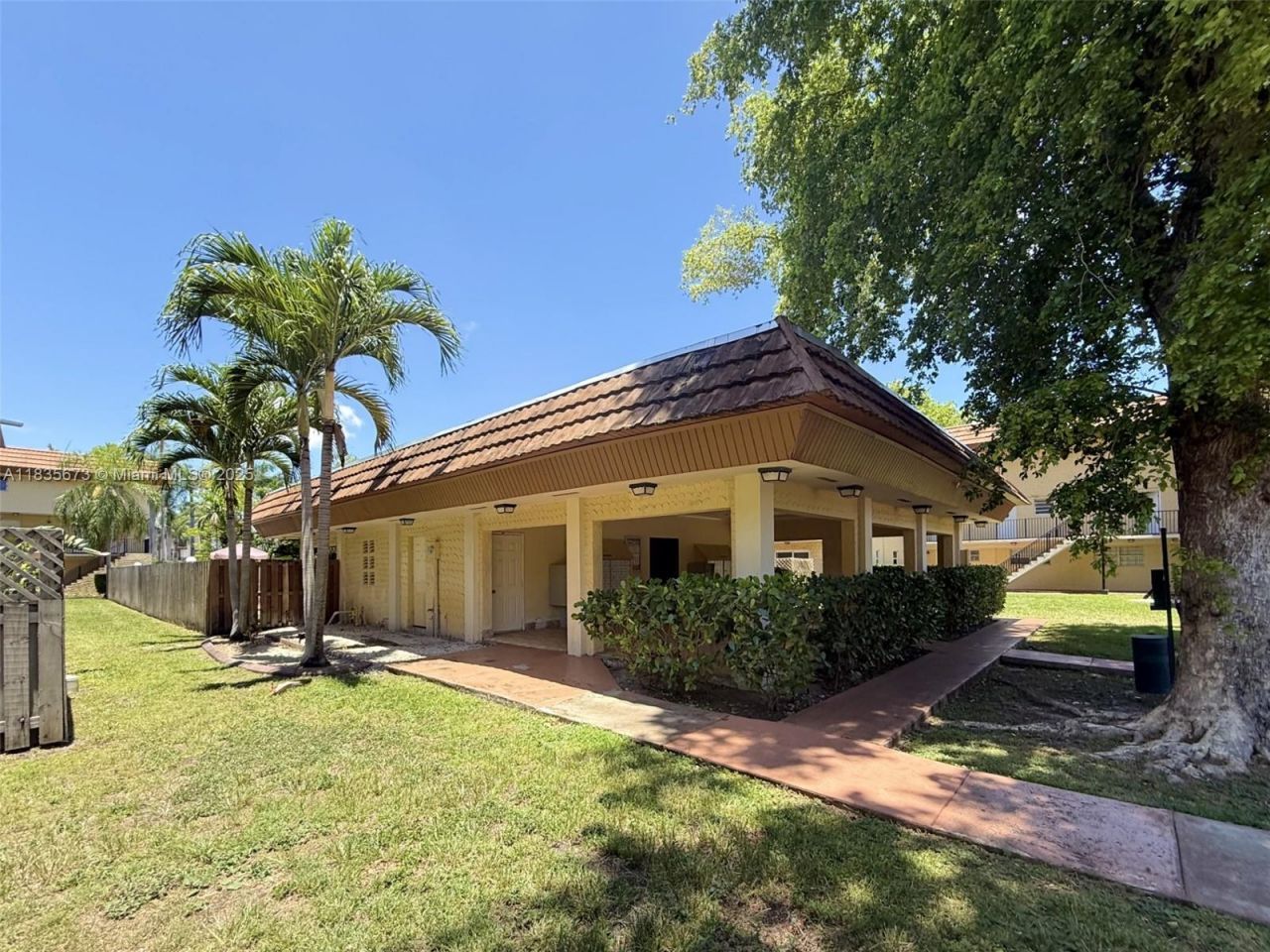 8650 SW 109th Ave, Unit 3-112, Miami, FL 33173 Photo