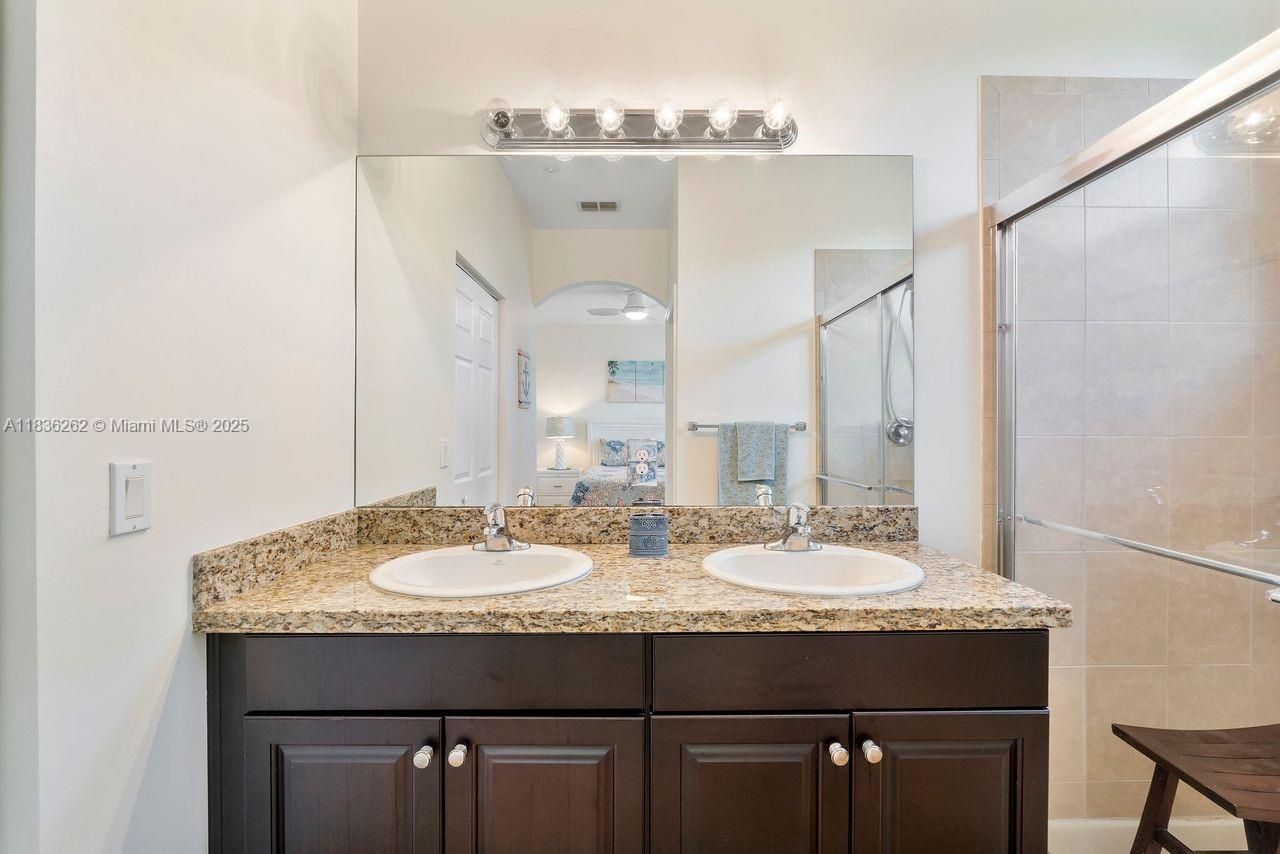 2851 W Prospect Rd, Unit 1306, Tamarac, FL 33309 Photo