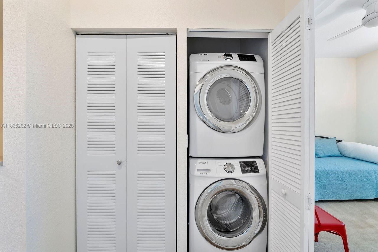 2851 W Prospect Rd, Unit 1306, Tamarac, FL 33309 Photo