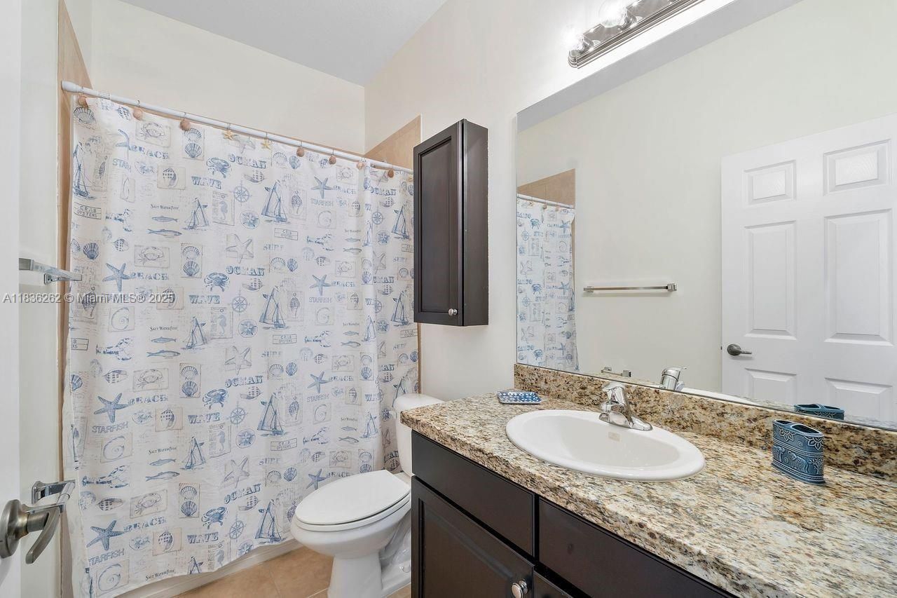 2851 W Prospect Rd, Unit 1306, Tamarac, FL 33309 Photo