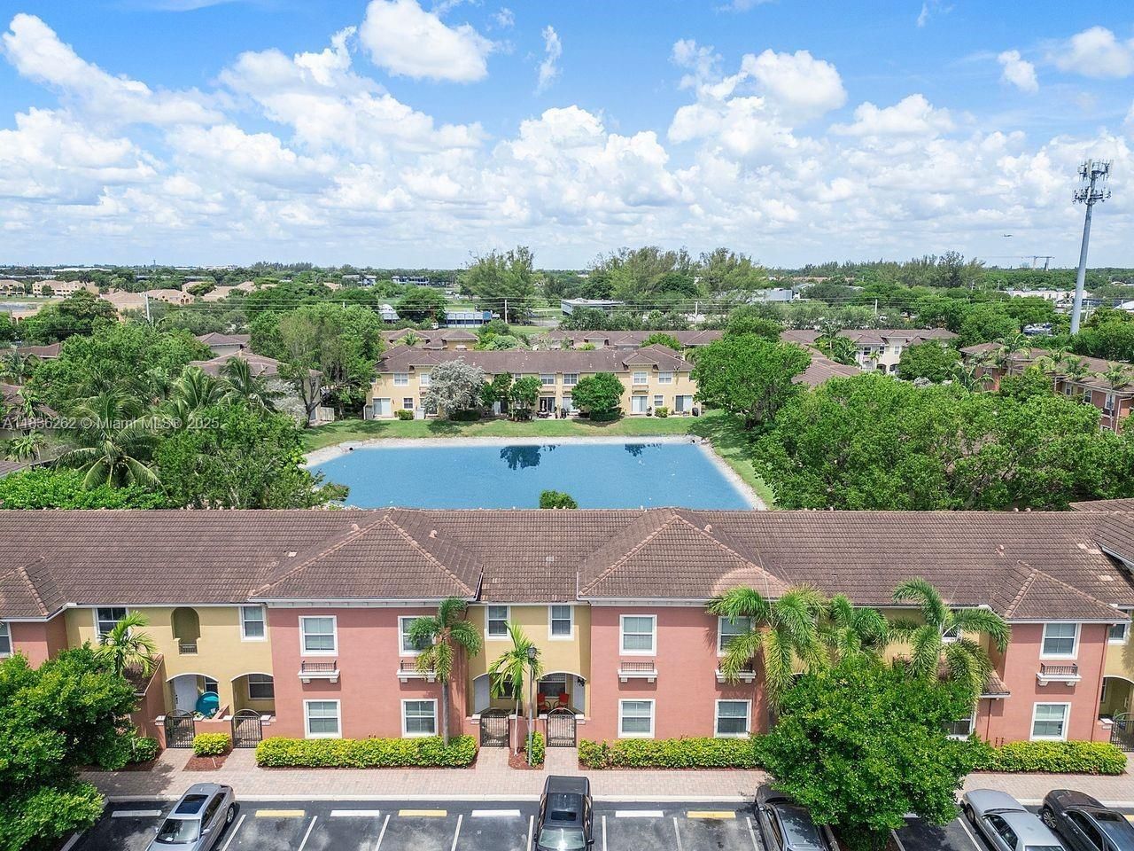 2851 W Prospect Rd, Unit 1306, Tamarac, FL 33309 Photo