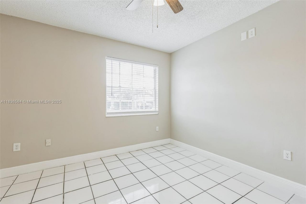 5370 SW 144th Ave, Miami, FL 33175 Photo