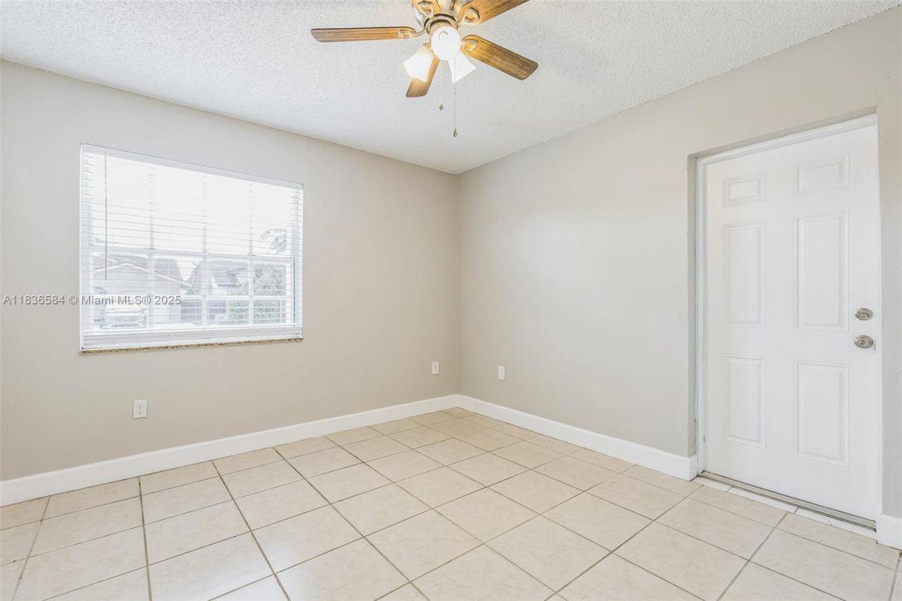 5370 SW 144th Ave, Miami, FL 33175 Photo