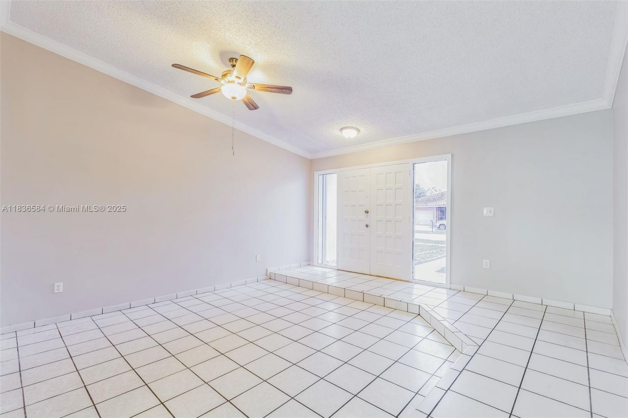 5370 SW 144th Ave, Miami, FL 33175 Photo