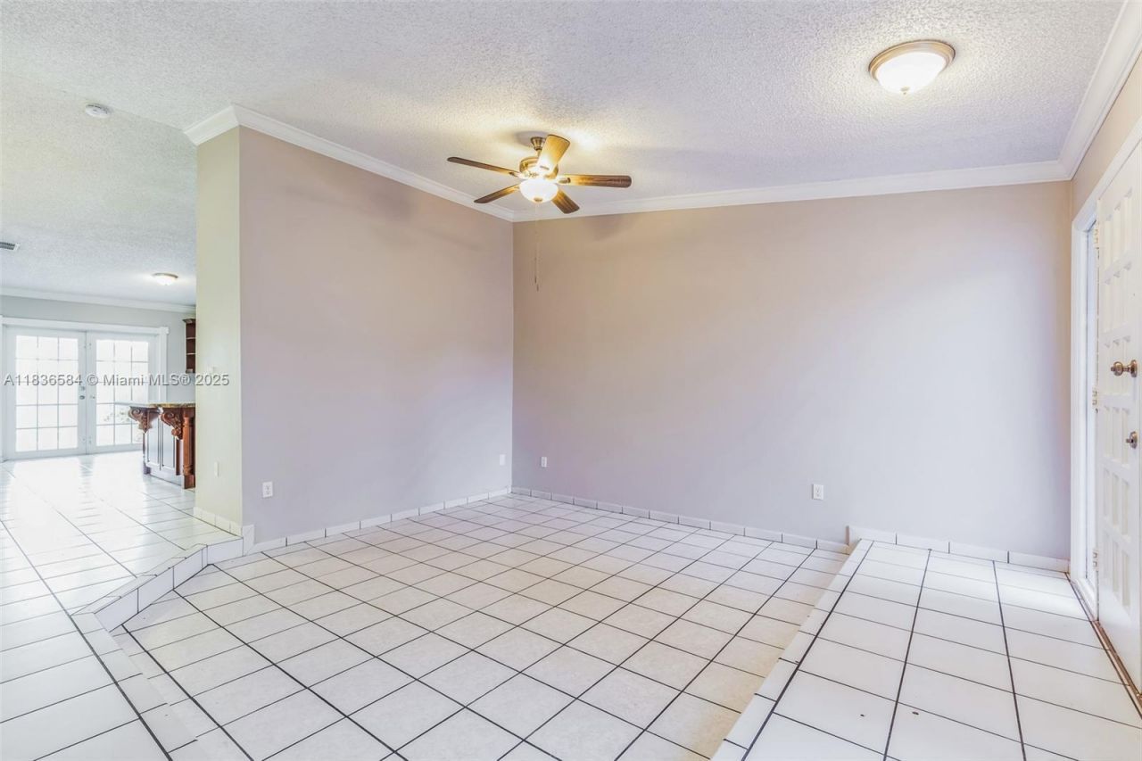 5370 SW 144th Ave, Miami, FL 33175 Photo