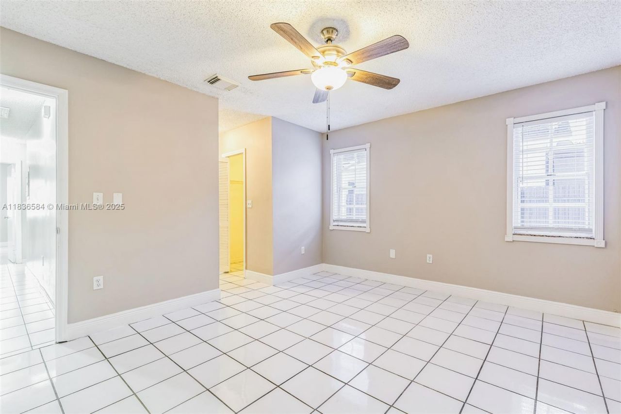 5370 SW 144th Ave, Miami, FL 33175 Photo