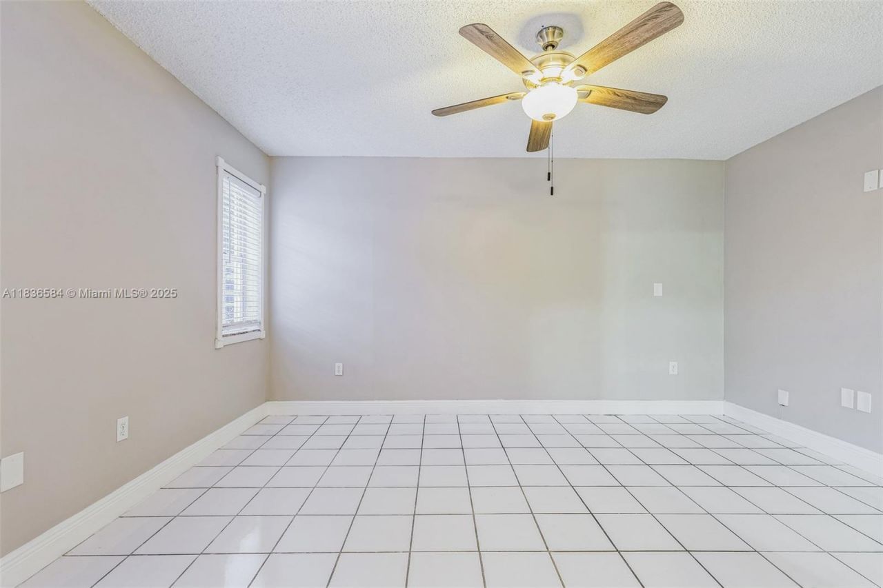 5370 SW 144th Ave, Miami, FL 33175 Photo