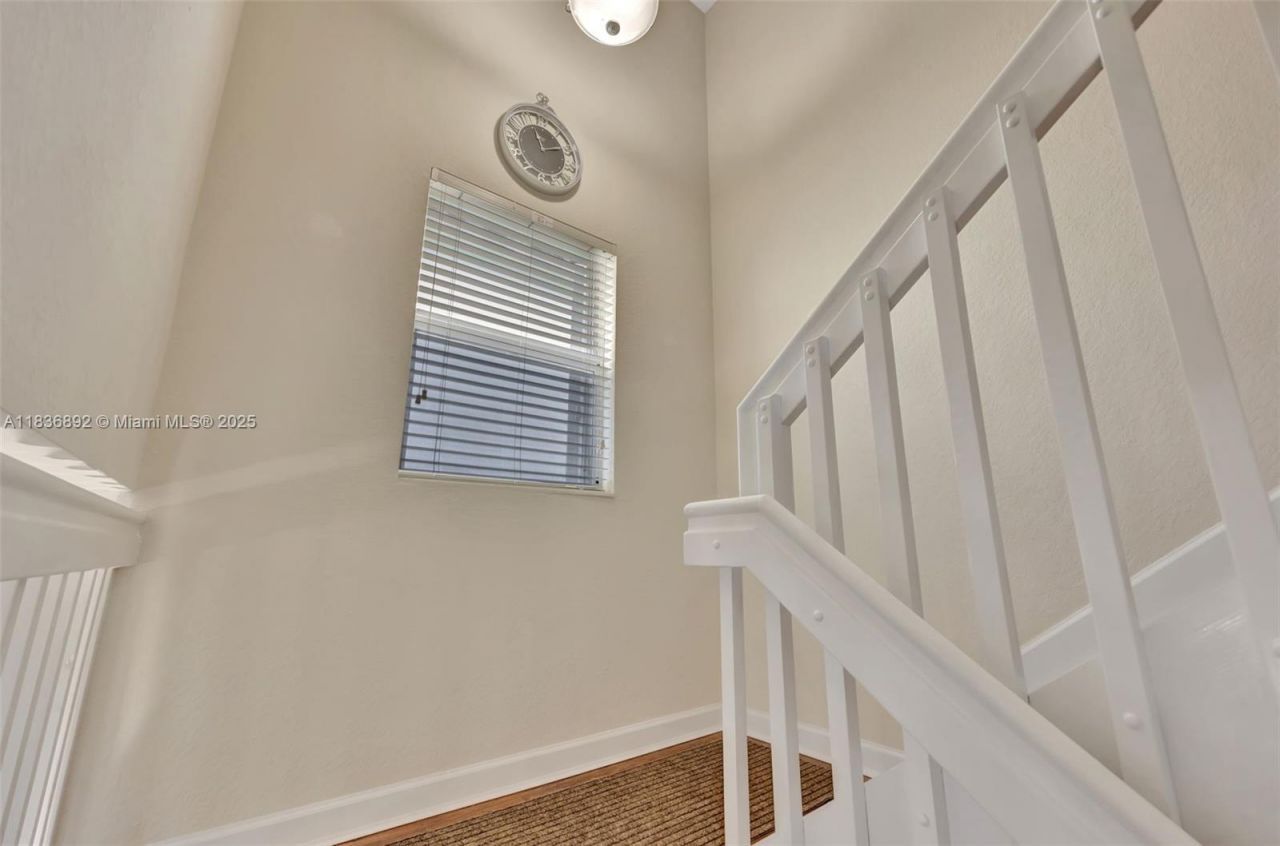 216 NE 36th Ter, Homestead, FL 33033 Photo