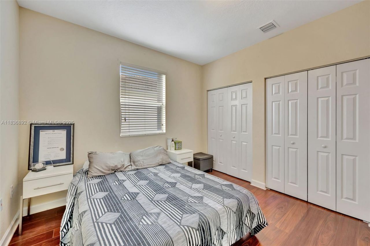 216 NE 36th Ter, Homestead, FL 33033 Photo