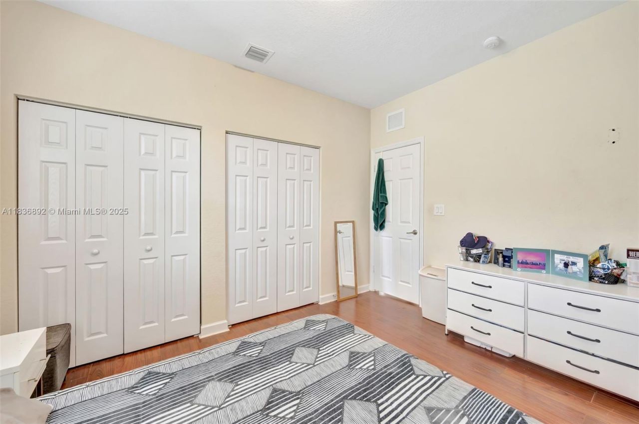 216 NE 36th Ter, Homestead, FL 33033 Photo