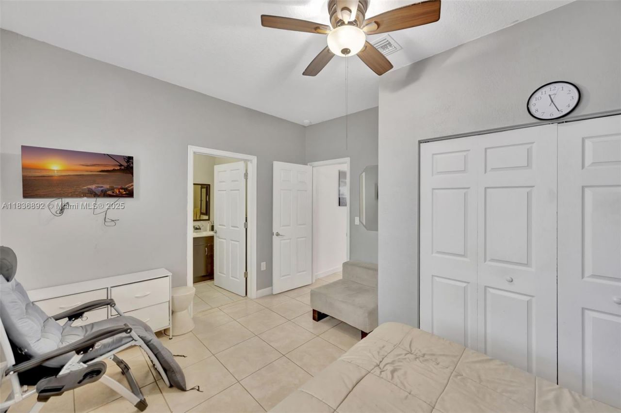 216 NE 36th Ter, Homestead, FL 33033 Photo