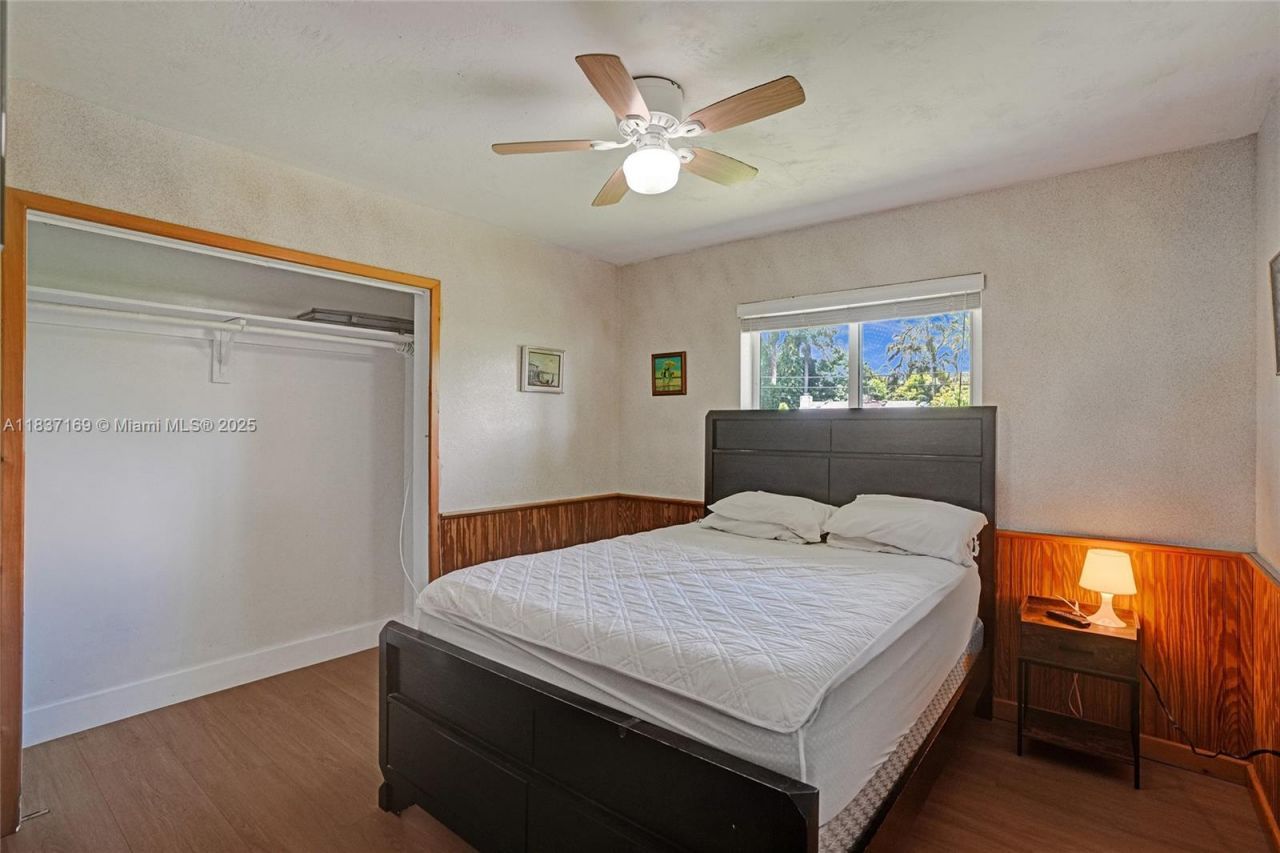 16000 N Miami Ave, Miami, FL 33169 Photo