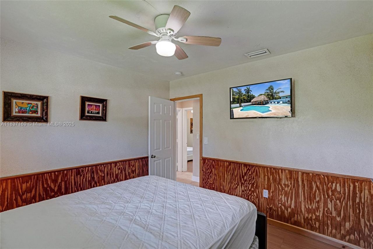 16000 N Miami Ave, Miami, FL 33169 Photo