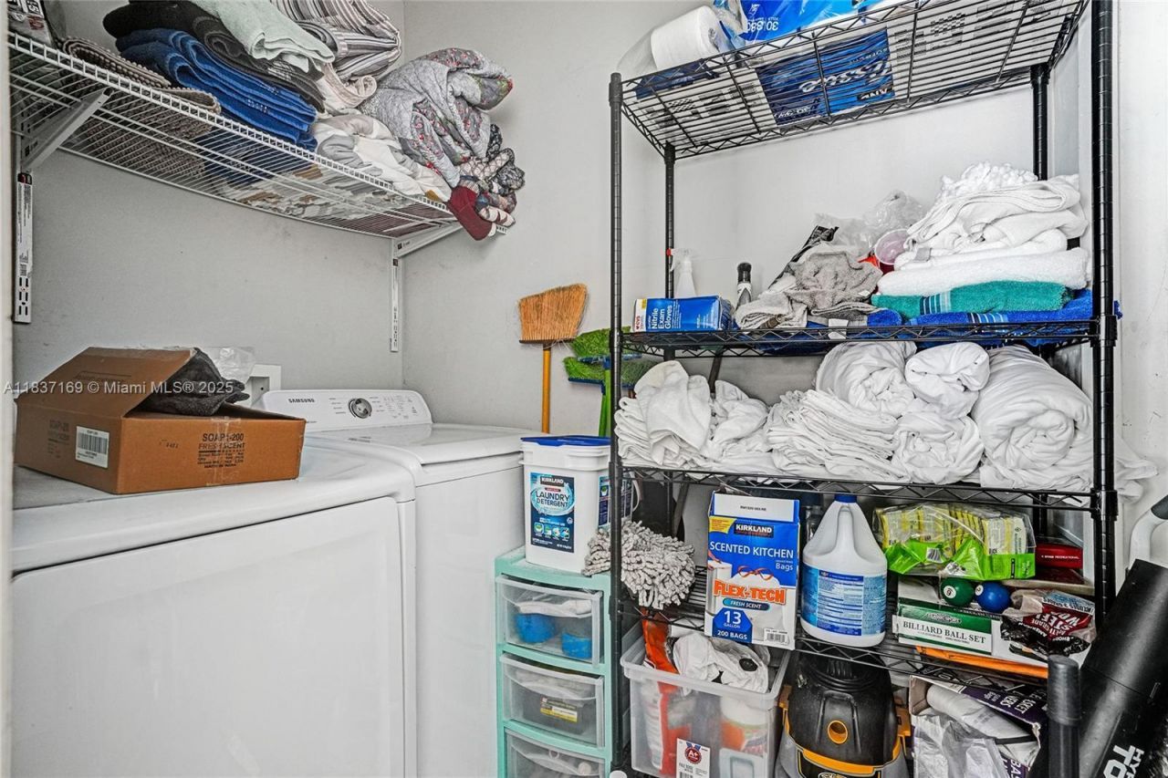 16000 N Miami Ave, Miami, FL 33169 Photo