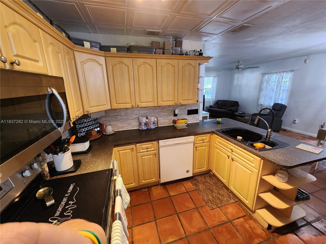 3521 E 8th Ave, Hialeah, FL 33013 Photo