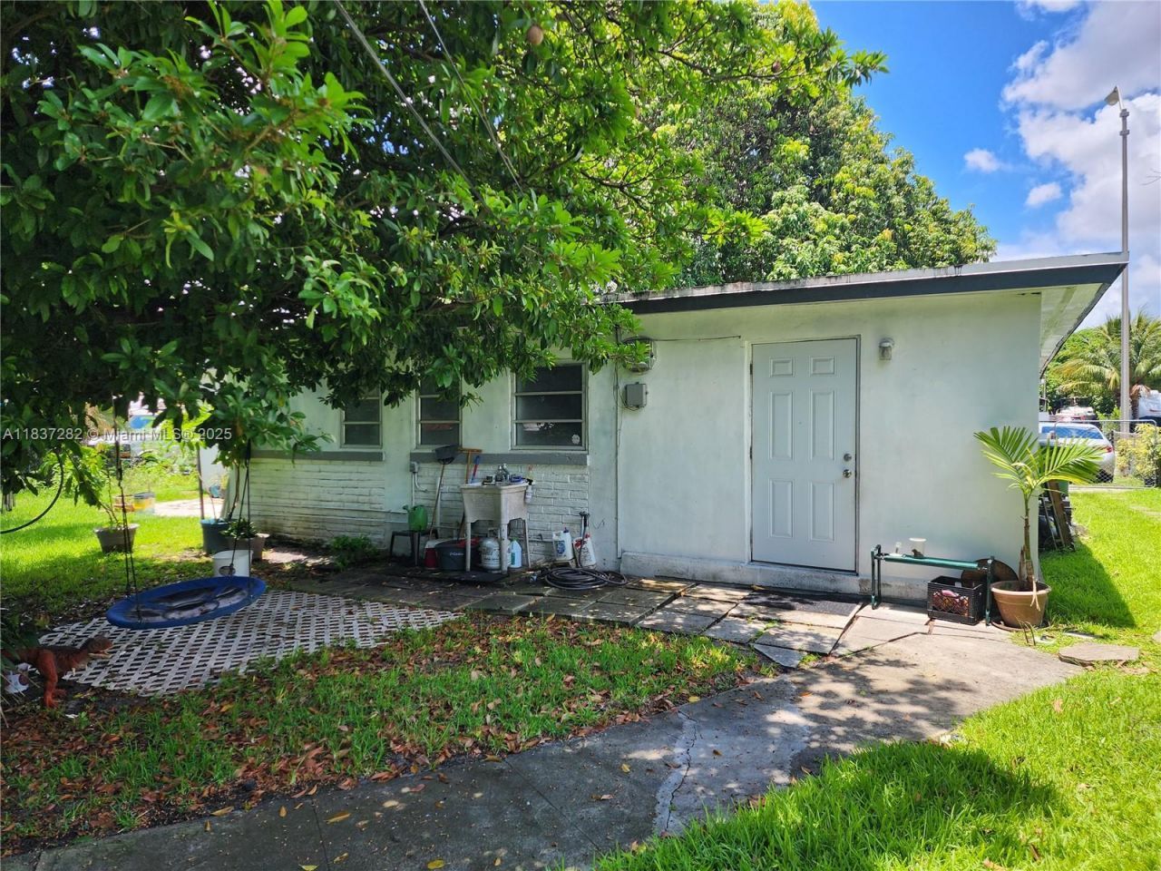 3521 E 8th Ave, Hialeah, FL 33013 Photo