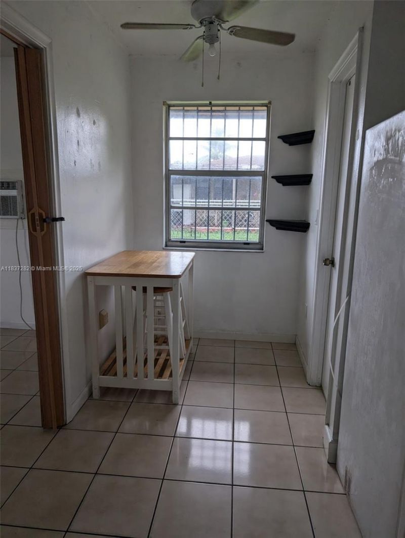 3521 E 8th Ave, Hialeah, FL 33013 Photo